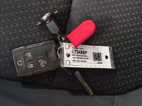 Used 2021 Chevrolet Silverado 1500 Custom image 29