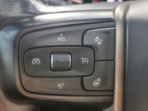 Used 2021 GMC Yukon Denali w/ Denali Premium Package RWD image 20