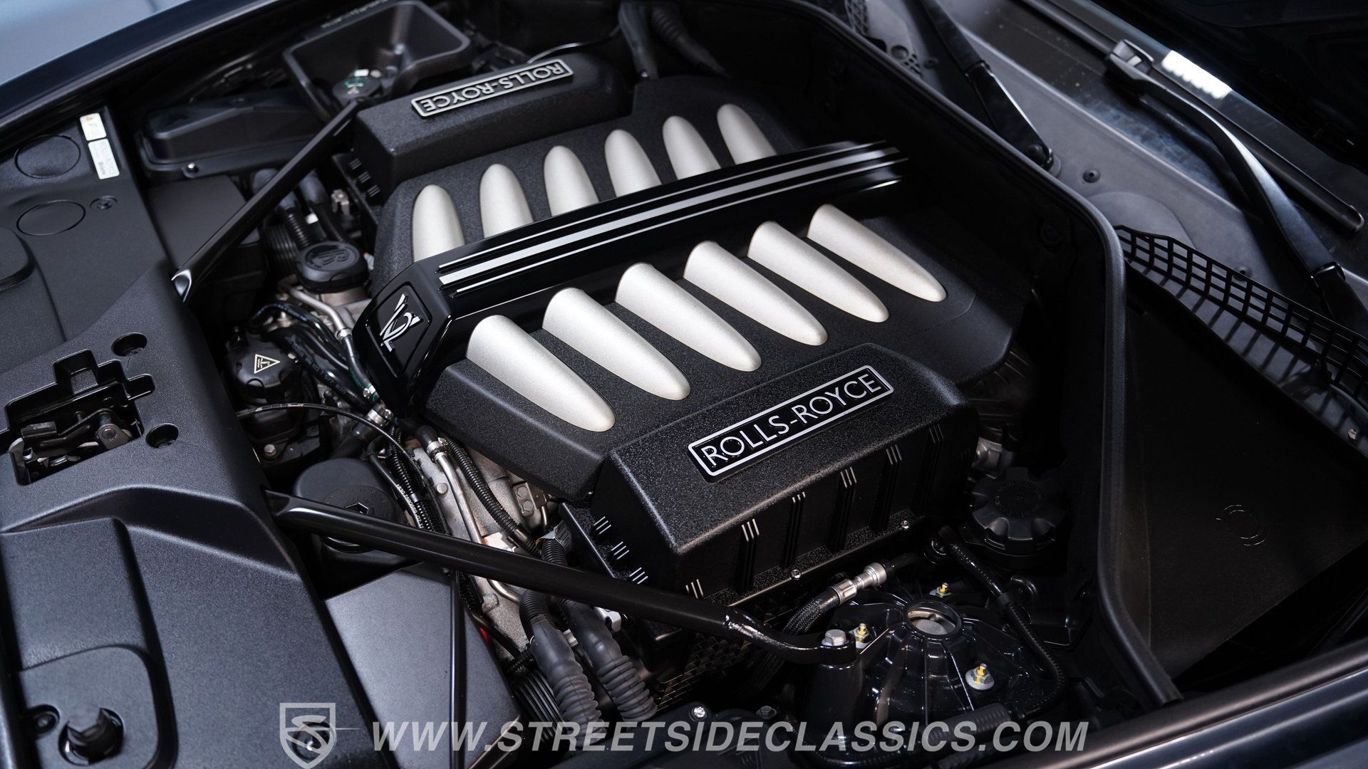 Used 2010 Rolls-Royce Ghost RWD image 28