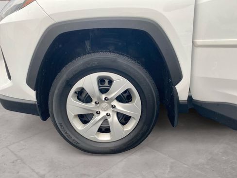 Used 2023 Toyota RAV4 LE image 14