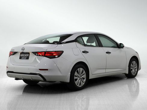 Used 2025 Nissan Sentra S image 5