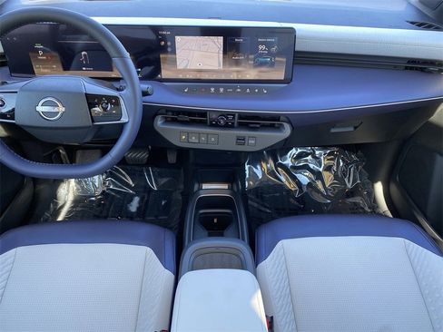 New 2026 Nissan Leaf Platinum+ image 17