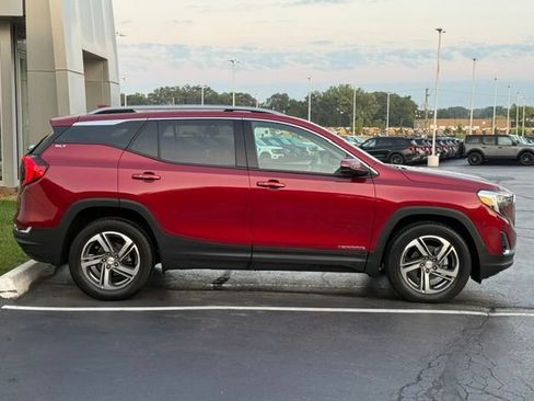 Used 2020 GMC Terrain SLT w/ Preferred Package AWD/4WD image 6