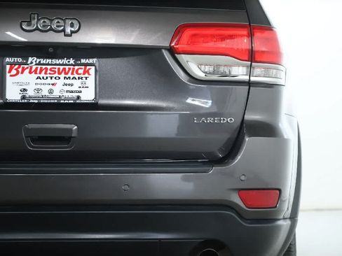 Used 2015 Jeep Grand Cherokee Laredo w/ Quick Order Package 23E AWD/4WD image 42