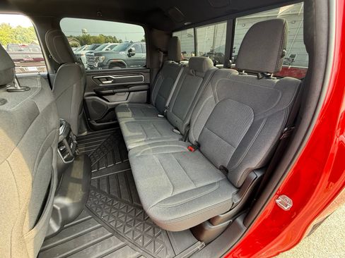 Used 2021 RAM 1500 Big Horn AWD/4WD image 26