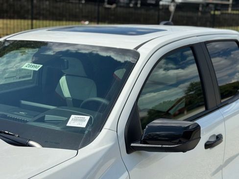 New 2026 GMC Canyon AT4X w/ AT4X AEV Edition image 11