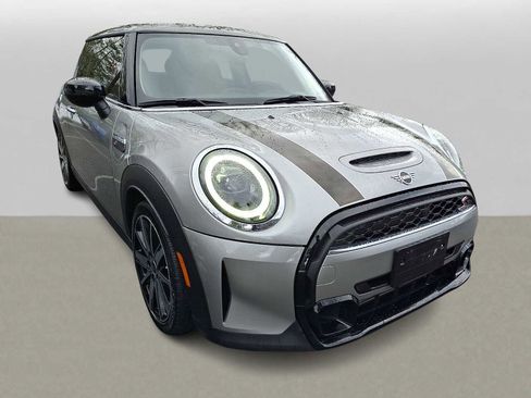 Certified 2023 MINI Cooper S image 3