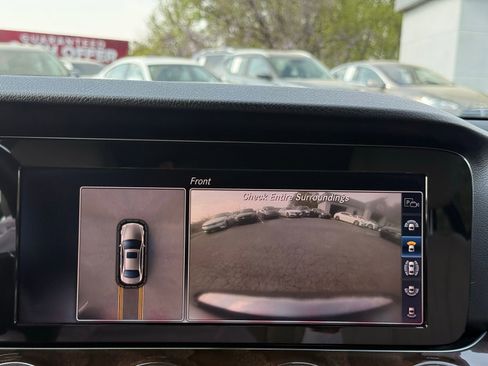 Used 2019 Mercedes-Benz E 300 image 24