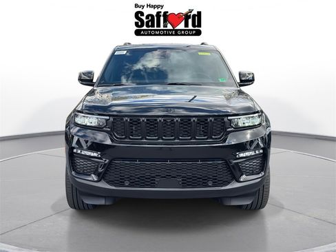 New 2025 Jeep Grand Cherokee Limited w/ Luxury Tech Group II image 8