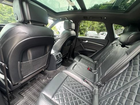 Used 2023 Audi SQ5 Premium Plus w/ Premium Plus Package AWD/4WD image 19