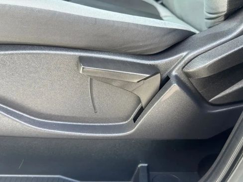 Used 2016 Ford Escape S FWD image 17