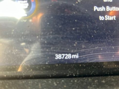 Used 2024 Jeep Grand Cherokee L Laredo AWD/4WD image 13