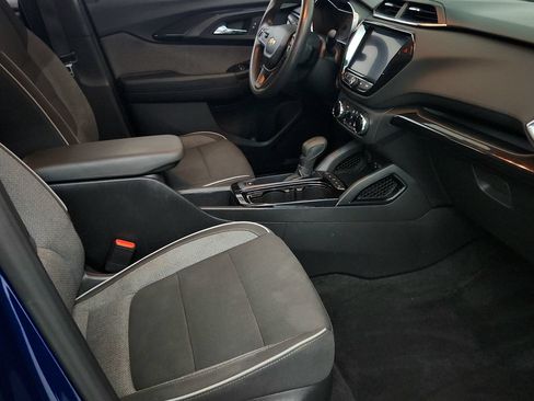 Used 2021 Chevrolet TrailBlazer LT w/ Convenience Package FWD image 27
