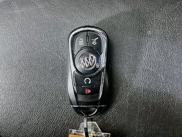 Used 2017 Buick Envision Essence FWD image 12