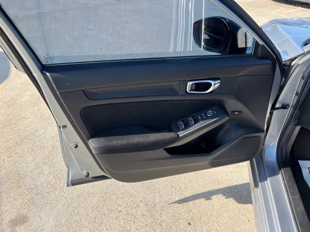 Used 2025 Honda Civic Sport image 12