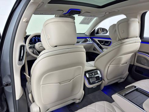 Used 2022 Mercedes-Benz S 580 4MATIC Sedan image 45