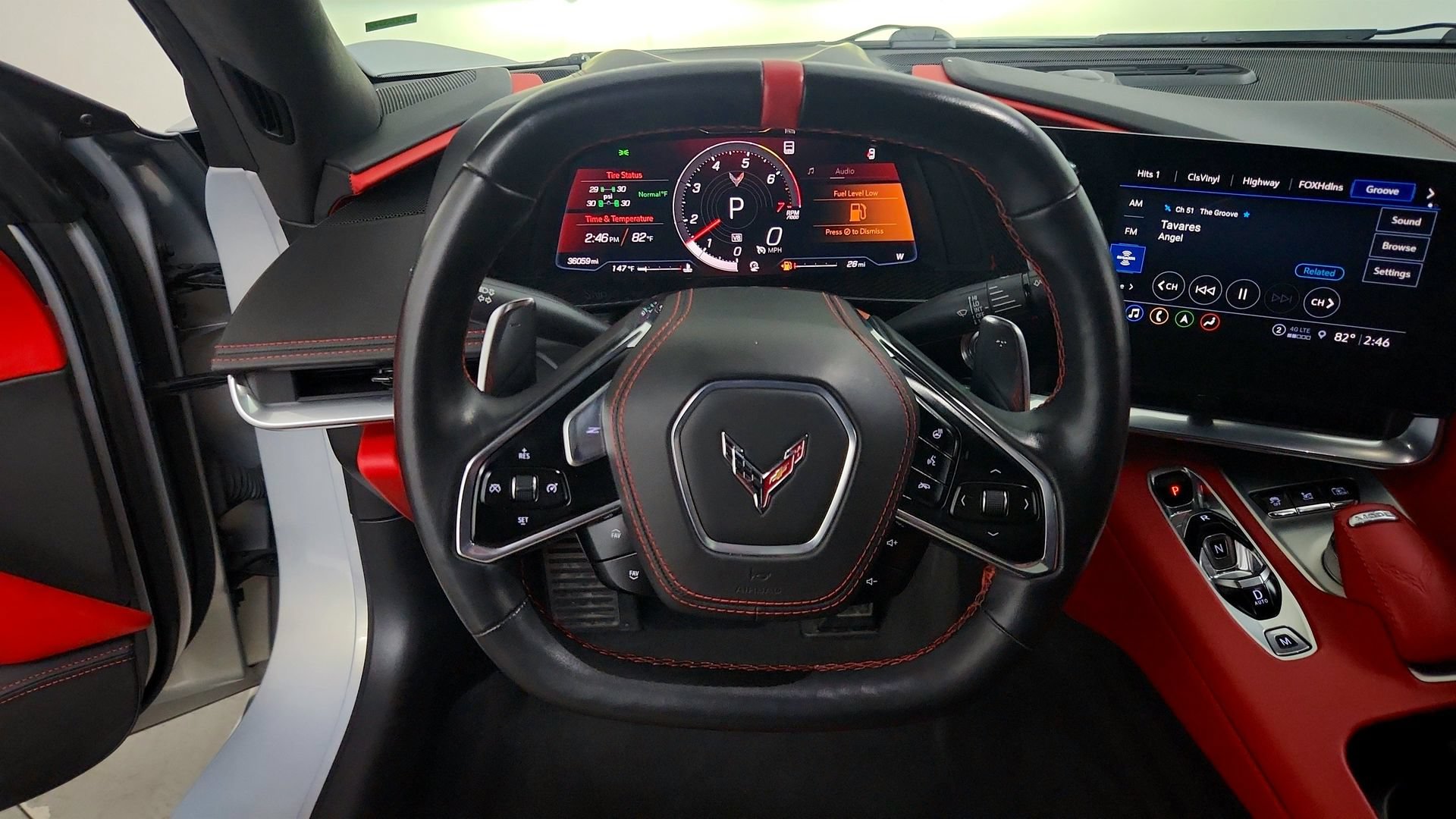 Used 2021 Chevrolet Corvette Stingray Premium Conv w/ Z51 Performance Package RWD image 19