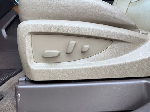 Used 2015 GMC Sierra 1500 SLT w/ SLT Crew Cab Value Package image 18