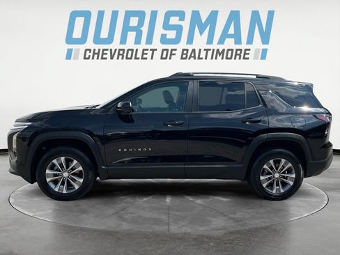 Used 2025 Chevrolet Equinox LT w/ Convenience Package II AWD/4WD image 3