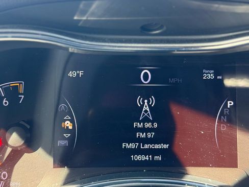 Used 2017 Jeep Grand Cherokee Altitude image 29