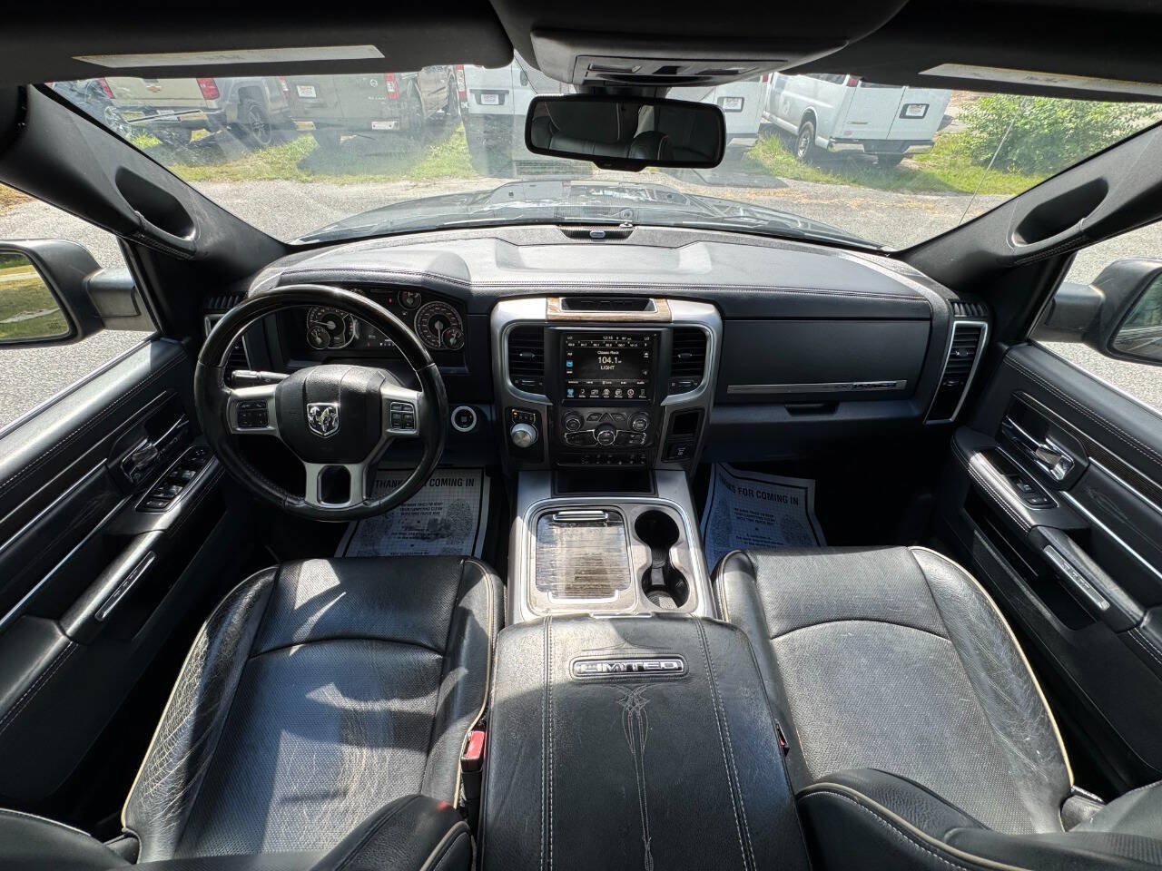 Used 2017 RAM 1500 Limited RWD image 14