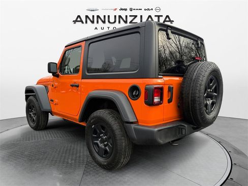 Used 2025 Jeep Wrangler Sport image 3