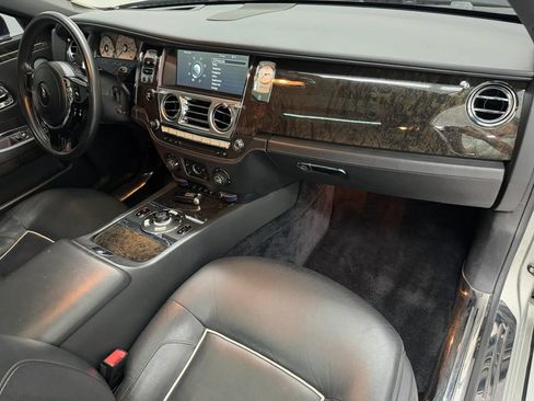 Used 2013 Rolls-Royce Ghost RWD image 59