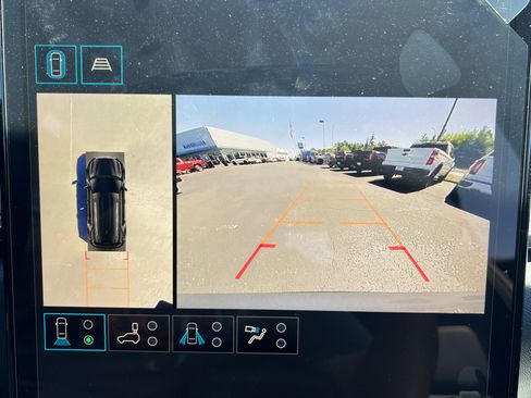 New 2027 GMC Terrain AT4 w/ Convenience Package III AWD/4WD image 14