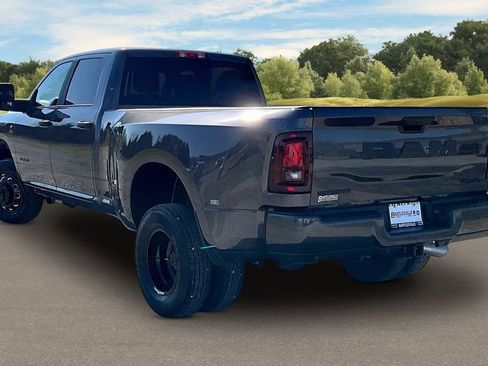 New 2026 RAM 3500 Big Horn AWD/4WD image 3