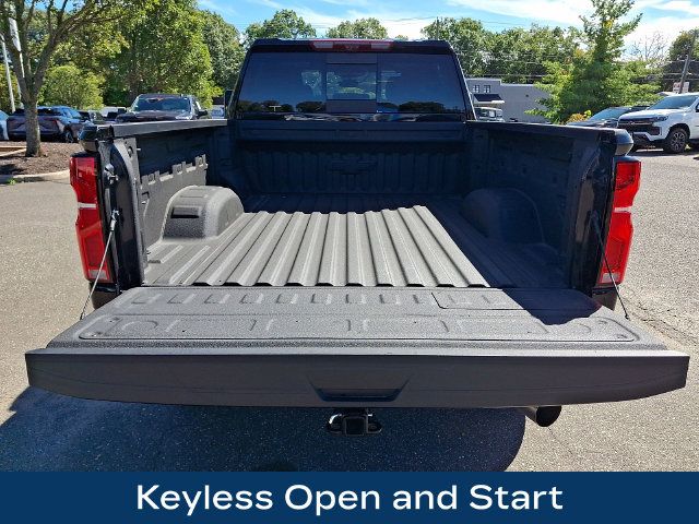 Used 2025 Chevrolet Silverado 2500 High Country w/ Technology Package AWD/4WD image 32