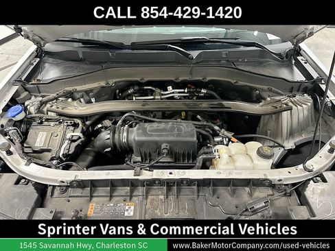 Used 2023 Ford Explorer Limited w/ Equipment Group 301A AWD/4WD image 32
