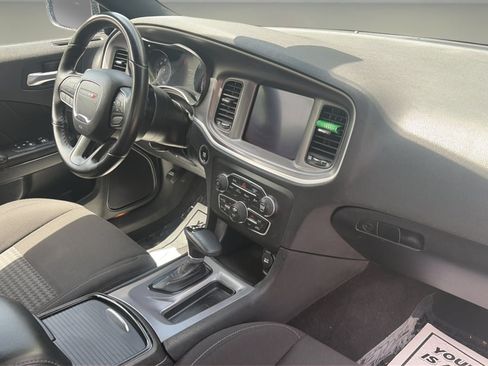 Used 2022 Dodge Charger R/T w/ Blacktop Package RWD image 10