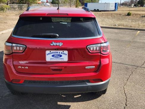 Used 2018 Jeep Compass Latitude w/ Cold Weather Group image 2