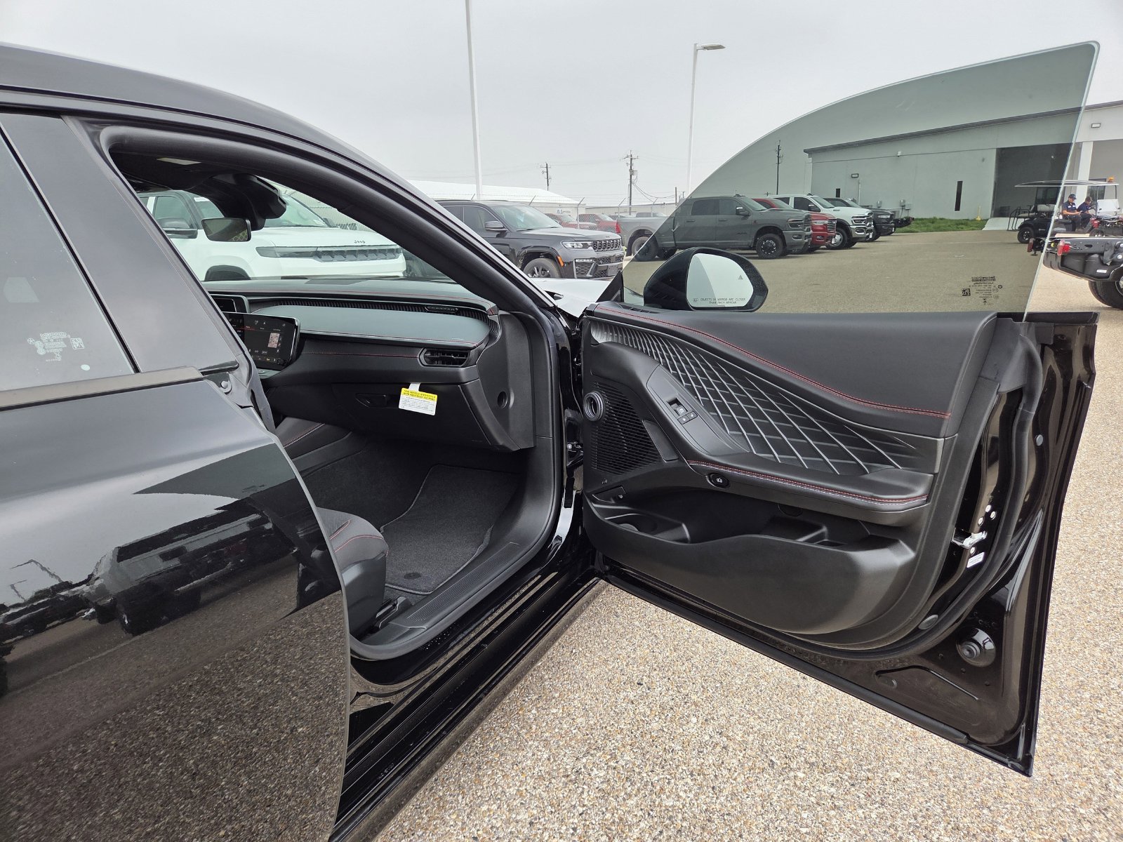 New 2026 Dodge Charger R/T AWD/4WD image 18