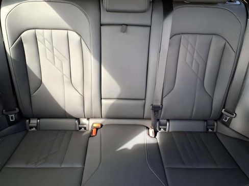 Used 2025 BMW X3 xDrive30i image 17