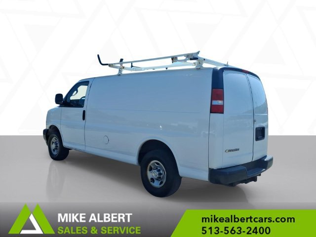 Used 2021 Chevrolet Express 2500 w/ Driver Convenience Package RWD image 5