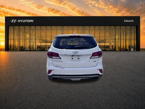 Used 2018 Hyundai Santa Fe SE w/ SE Premium Package 02 AWD/4WD image 7