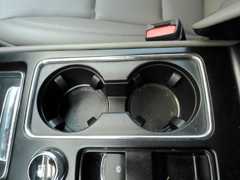 Used 2025 Lincoln Corsair FWD w/ Equipment Group 101A image 47