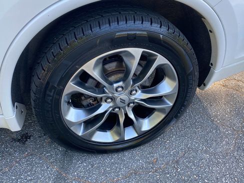 Used 2019 Dodge Durango R/T image 9