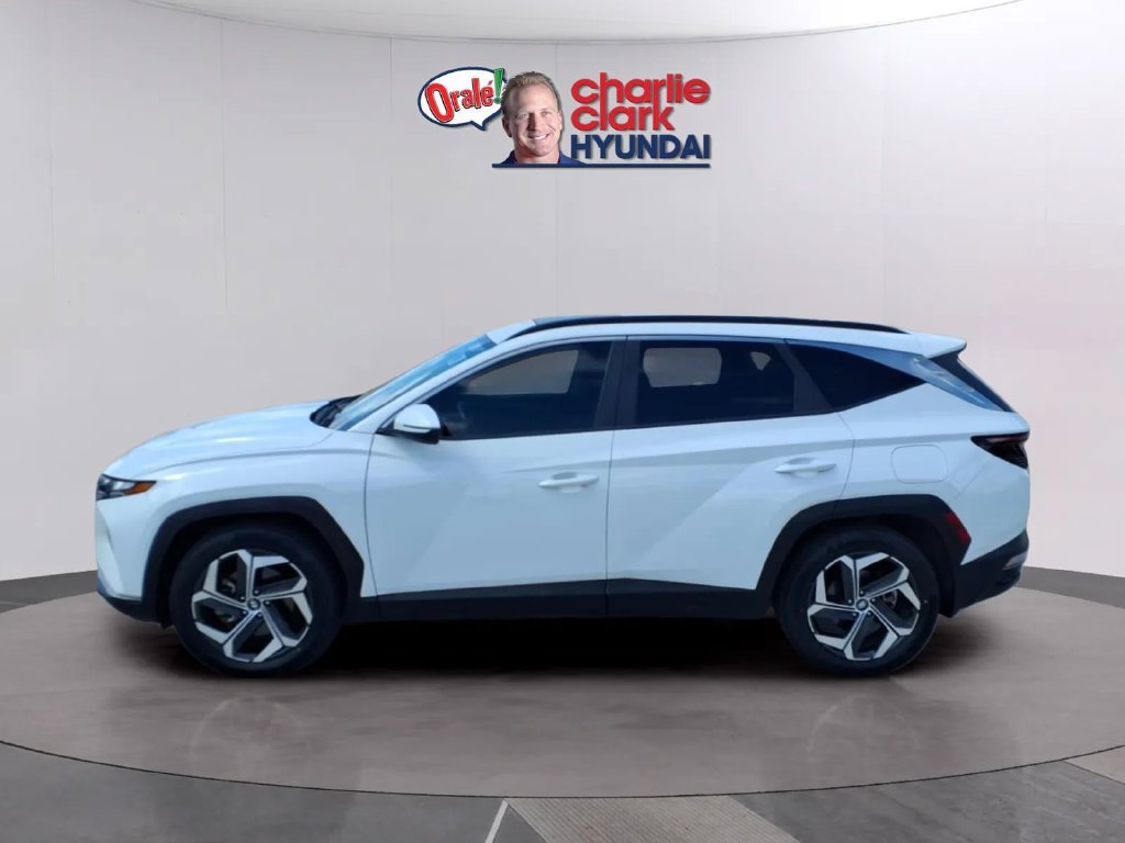Used 2023 Hyundai Tucson SEL w/ Convenience Package FWD image 2