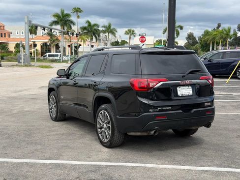 Used 2017 GMC Acadia SLT AWD/4WD image 7