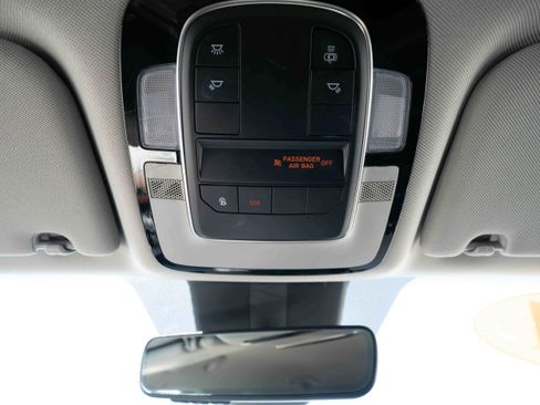 Used 2021 Hyundai Santa Fe SEL w/ Convenience Package AWD/4WD image 18
