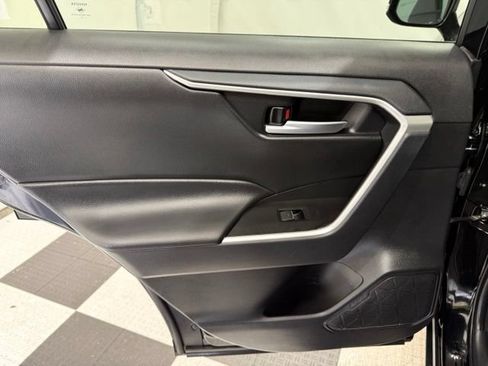 Used 2024 Toyota RAV4 XLE FWD image 17