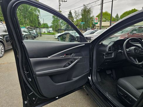 Certified 2023 MAZDA CX-30 AWD 2.5 S w/ Preferred Package image 19