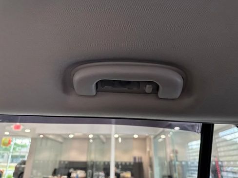 Used 2019 GMC Terrain SLE w/ Driver Convenience Package AWD/4WD image 41