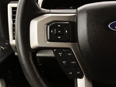 Used 2018 Ford F250 Lariat w/ Chrome Package image 13