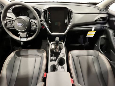 Certified 2025 Subaru Crosstrek 2.5i Limited w/ Crosstrek Mirror Package image 13