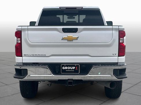 Certified 2022 Chevrolet Silverado 2500 LT w/ Convenience Package image 4