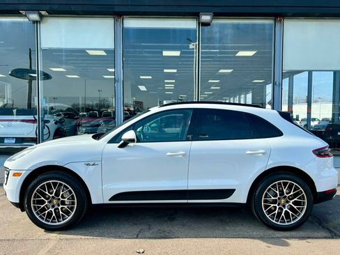 Used 2018 Porsche Macan S image 2