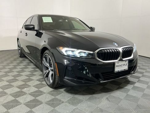 Certified 2023 BMW 330i Sedan w/ Premium Package RWD image 4